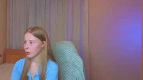 Snapshot of jenny_angelok chatting on 12/18/24, 09:58 Next broadcast on December 05 subject to change online show from 12/18/24, 09:58