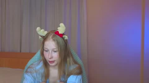 Snapshot of jenny_angelok chatting on 12/23/24, 12:19 Next broadcast on December 05 subject to change online show from 12/23/24, 12:19