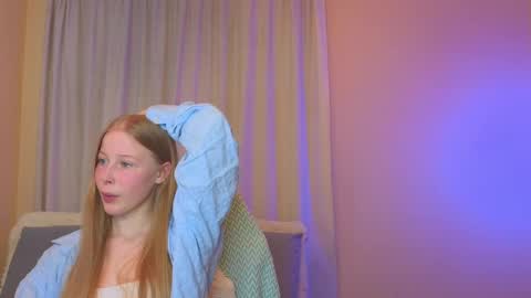 Snapshot of jenny_angelok chatting on 01/15/25, 11:10 Next broadcast on December 05 subject to change online show from 01/15/25, 11:10