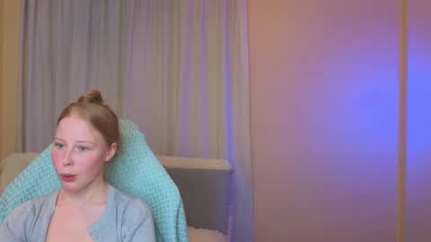 Snapshot of jenny_angelok chatting on 01/24/25, 12:52 Next broadcast on December 05 subject to change online show from 01/24/25, 12:52