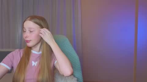 Snapshot of jenny_angelok chatting on 02/05/25, 10:08 Next broadcast on December 05 subject to change online show from 02/05/25, 10:08