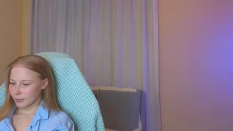 Snapshot of jenny_angelok chatting on 03/04/25, 12:55 Next broadcast on December 05 subject to change online show from 03/04/25, 12:55