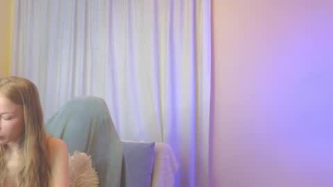 Snapshot of jenny_angelok chatting on 10/22/25, 11:10 Next broadcast on December 05 subject to change online show from 10/22/25, 11:10