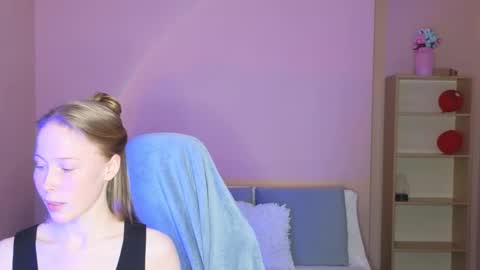 Next broadcast on December 05 subject to change  online show from 03/29/26, 01:55