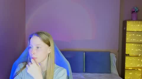 Next broadcast on December 05 subject to change  online show from 04/12/26, 02:33