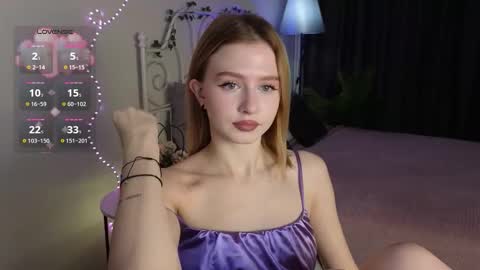 Snapshot of jenny_bunny_ chatting on 10/15/25, 01:28 jenny_bunny_ online show from 10/15/25, 01:28