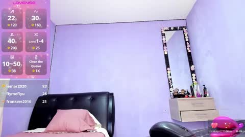 Snapshot of jenny_evans82 chatting on 01/06/25, 04:26 jenny online show from 01/06/25, 04:26