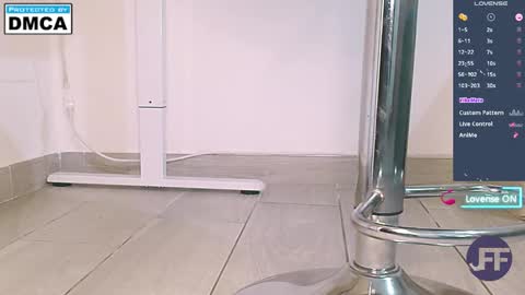 Jenny online show from 11/21/25, 03:44