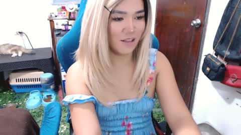 Jenny online show from 01/13/25, 11:38