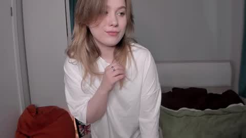 Snapshot of jenny_hardy chatting on 06/20/26, 02:31 Jenny my next stream is on Saturday at 1 pmUTC Welcome to my WhatsApp 3 online show from 06/20/26, 02:31