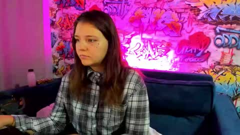 Jenny online show from 09/16/25, 12:44