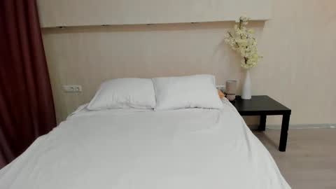 Jenny online show from 11/13/25, 01:15