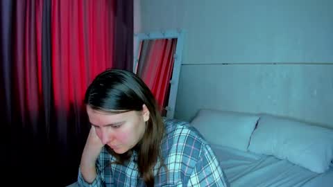 Jenny online show from 04/17/26, 09:23