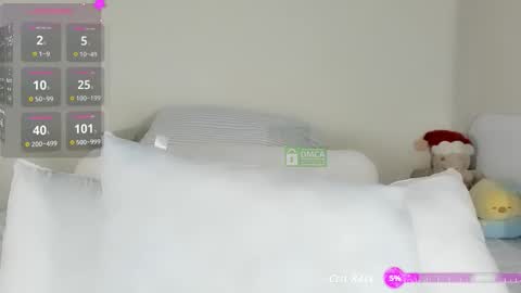 Snapshot of jenny_quinn18 chatting on 11/23/25, 07:19 Jenny online show from 11/23/25, 07:19