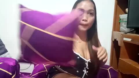 Snapshot of jenny_salvi chatting on 02/14/25, 03:15 jenny_salvi online show from 02/14/25, 03:15