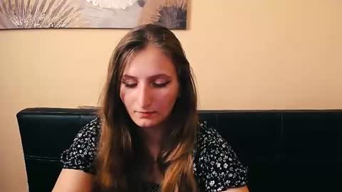 jenny_smille_ online show from 06/11/26, 08:56