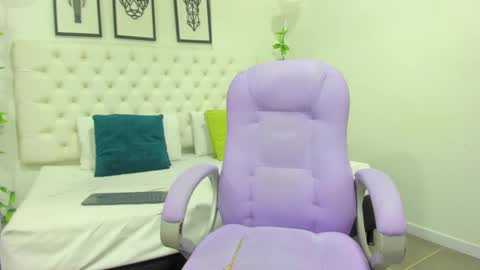 jenny_stark online show from 01/31/25, 07:08