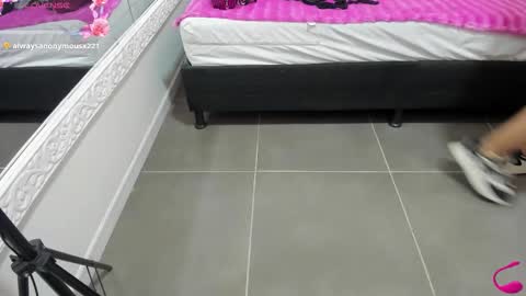 jenny_stark online show from 11/10/25, 11:31