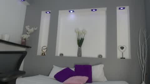 jenny_towers online show from 02/10/25, 06:09