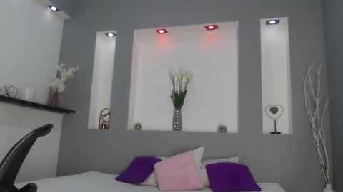 jenny_towers online show from 03/12/25, 09:12