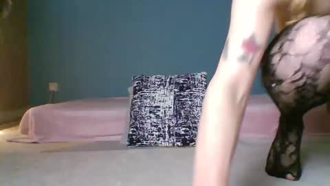 Snapshot of jenny_twinkle chatting on 01/23/25, 02:17 Jenny Star online show from 01/23/25, 02:17