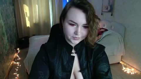 Jenny online show from 04/11/26, 07:45