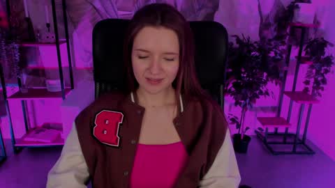 Jenny NO Nude online show from 12/19/24, 06:23