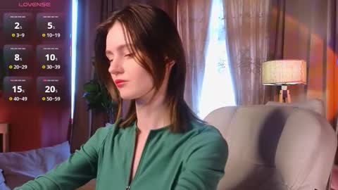 jennyfer_me online show from 10/12/25, 11:31