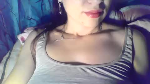 Snapshot of jennyferdoe chatting on 01/24/25, 01:45 jennyferdoe online show from 01/24/25, 01:45