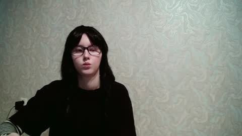 Snapshot of jennyolset chatting on 10/10/25, 11:31 JennyOlset online show from 10/10/25, 11:31