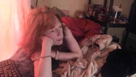 Snapshot of jenovakitty chatting on 01/12/26, 12:54 Jenn - come to my onlyfans online show from 01/12/26, 12:54