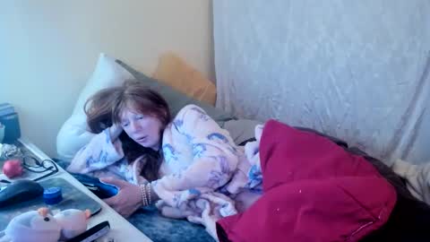 Snapshot of jenovakitty chatting on 01/15/26, 04:00 Jenn - come to my onlyfans online show from 01/15/26, 04:00