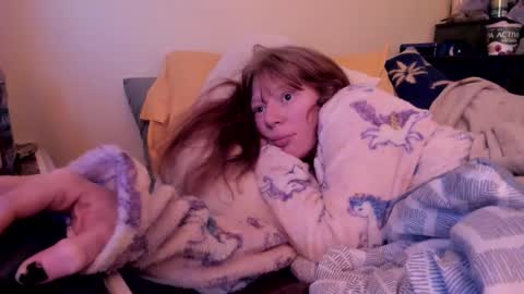 Snapshot of jenovakitty chatting on 02/25/26, 01:10 Jenn - come to my onlyfans online show from 02/25/26, 01:10