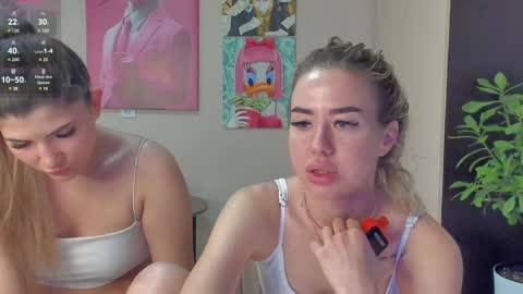 Hi hi We are Jessie and Betti online show from 12/03/24, 05:20