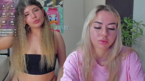 Hi hi We are Jessie and Betti online show from 12/29/24, 09:28