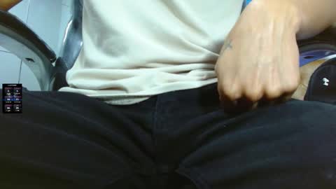  JEREMIAS  online show from 10/28/25, 01:47