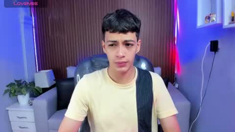 Snapshot of jeremias_1 chatting on 08/04/26, 12:41 JEREMIAS online show from 08/04/26, 12:41