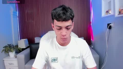 Snapshot of jeremias_1 chatting on 08/05/26, 12:41 JEREMIAS online show from 08/05/26, 12:41