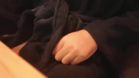 Machine  Sperme  online show from 11/09/25, 08:51