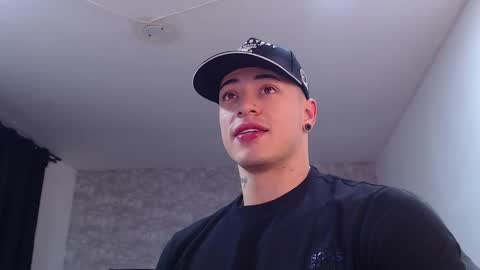 Jeremy lane online show from 12/15/24, 03:31