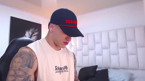 Snapshot of jeremy_lane chatting on 02/19/26, 12:06 Jeremy lane online show from 02/19/26, 12:06