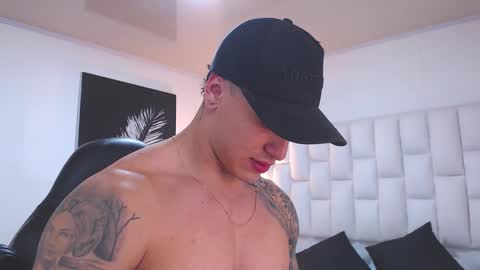 Snapshot of jeremy_lane chatting on 02/25/26, 11:36 Jeremy lane online show from 02/25/26, 11:36