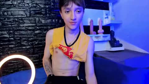 Snapshot of jeremy_salvatore_ chatting on 02/21/25, 05:24 jero independent model online show from 02/21/25, 05:24