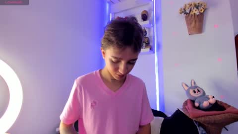 Snapshot of jeremy_salvatore_ chatting on 10/31/25, 04:52 jero independent model online show from 10/31/25, 04:52