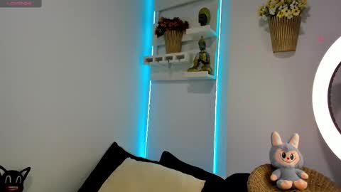 jero independent model online show from 11/07/25, 02:33