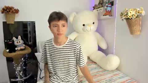 jero independent model online show from 03/03/26, 09:31