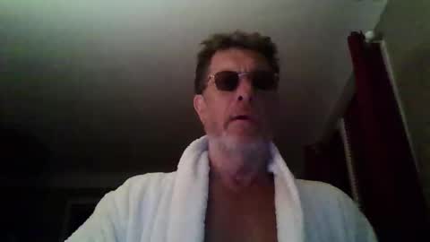 Snapshot of jerflor chatting on 05/07/26, 02:06 jerflor online show from 05/07/26, 02:06