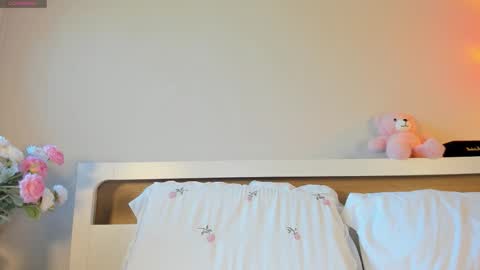 AriIm not broadcasting at the moment but if you miss me and want to be private with me herewrite to me on Insta-xmysooul online show from 12/18/25, 04:07