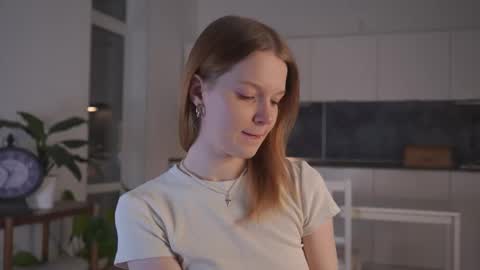 Molly online show from 11/24/25, 03:12