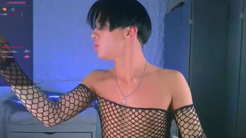 Jerrybomb online show from 11/18/25, 04:06